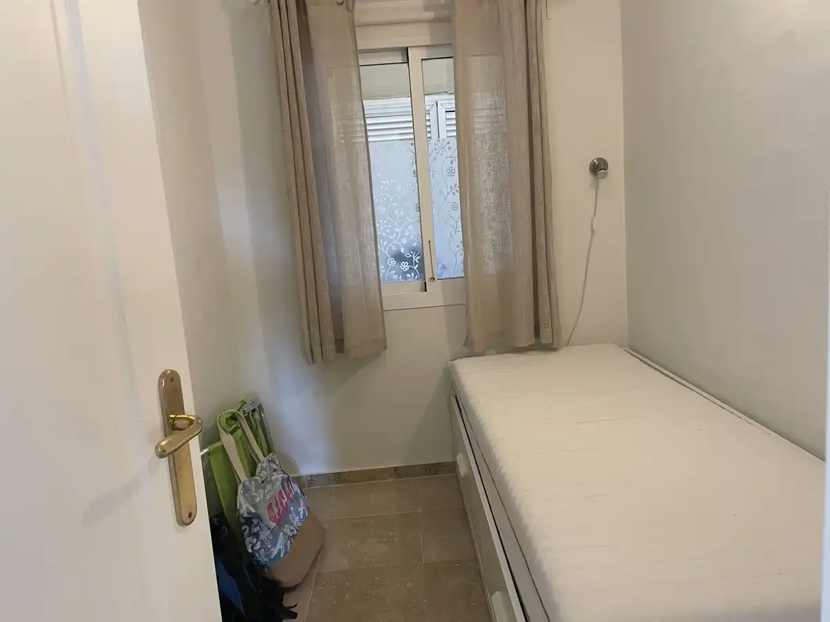Habitación de Piso en venta en Estepona con Terraza y Piscina