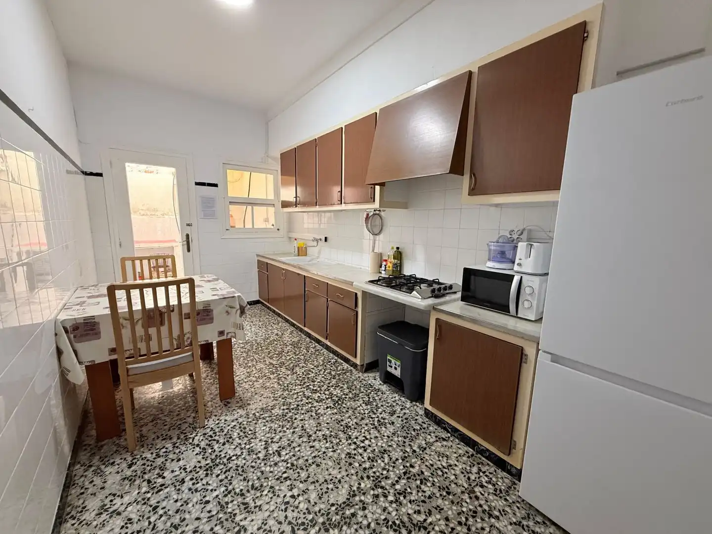 Cuina de Casa adosada en venda en Sant Jaume d'Enveja amb Terrassa i Balcó
