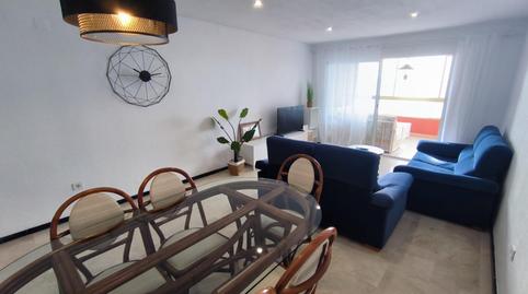 Foto 2 de Piso de alquiler en  de la Vila Joiosa, Playa Poniente, Benidorm