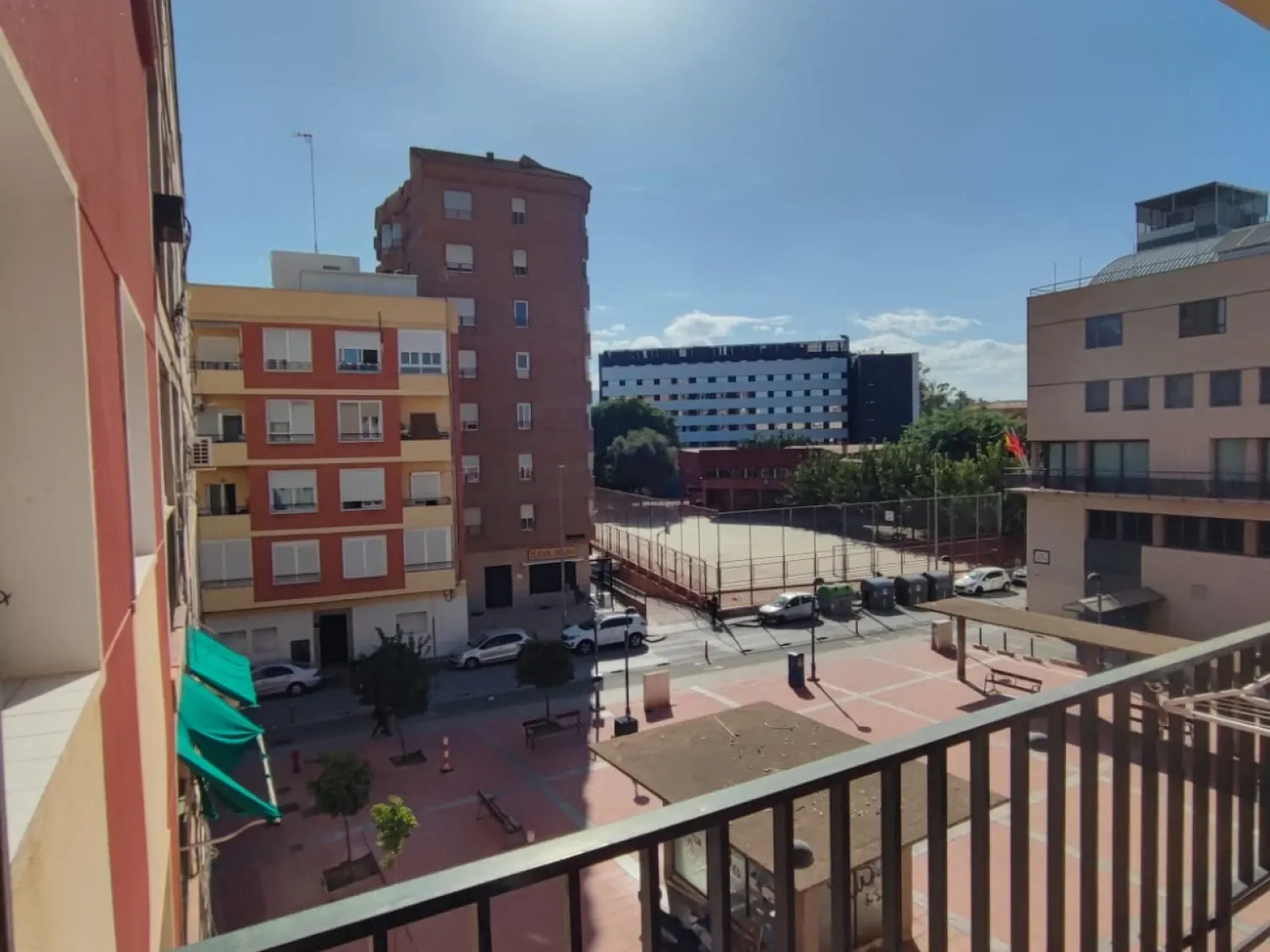 Vista exterior de Pis en venda en  Murcia Capital amb Moblat, Rentadora i Balcó
