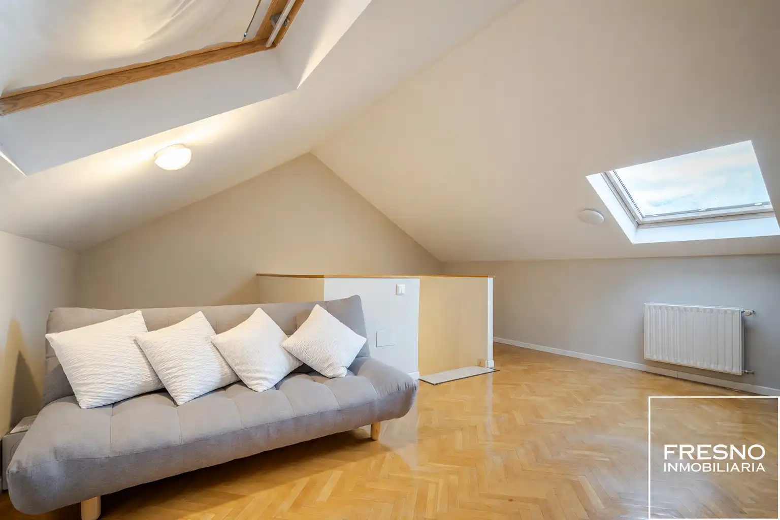 Living room of Detached homes for sale in Cobeña, Madrid