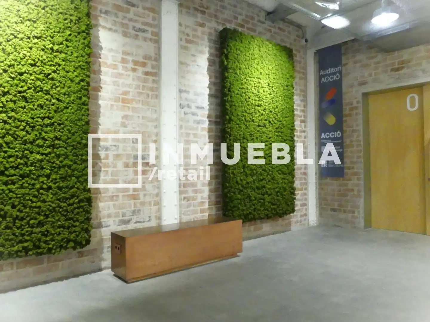 Jardín de Oficina de alquiler en Barcelona con Aire acondicionado, Calefacción y Terraza