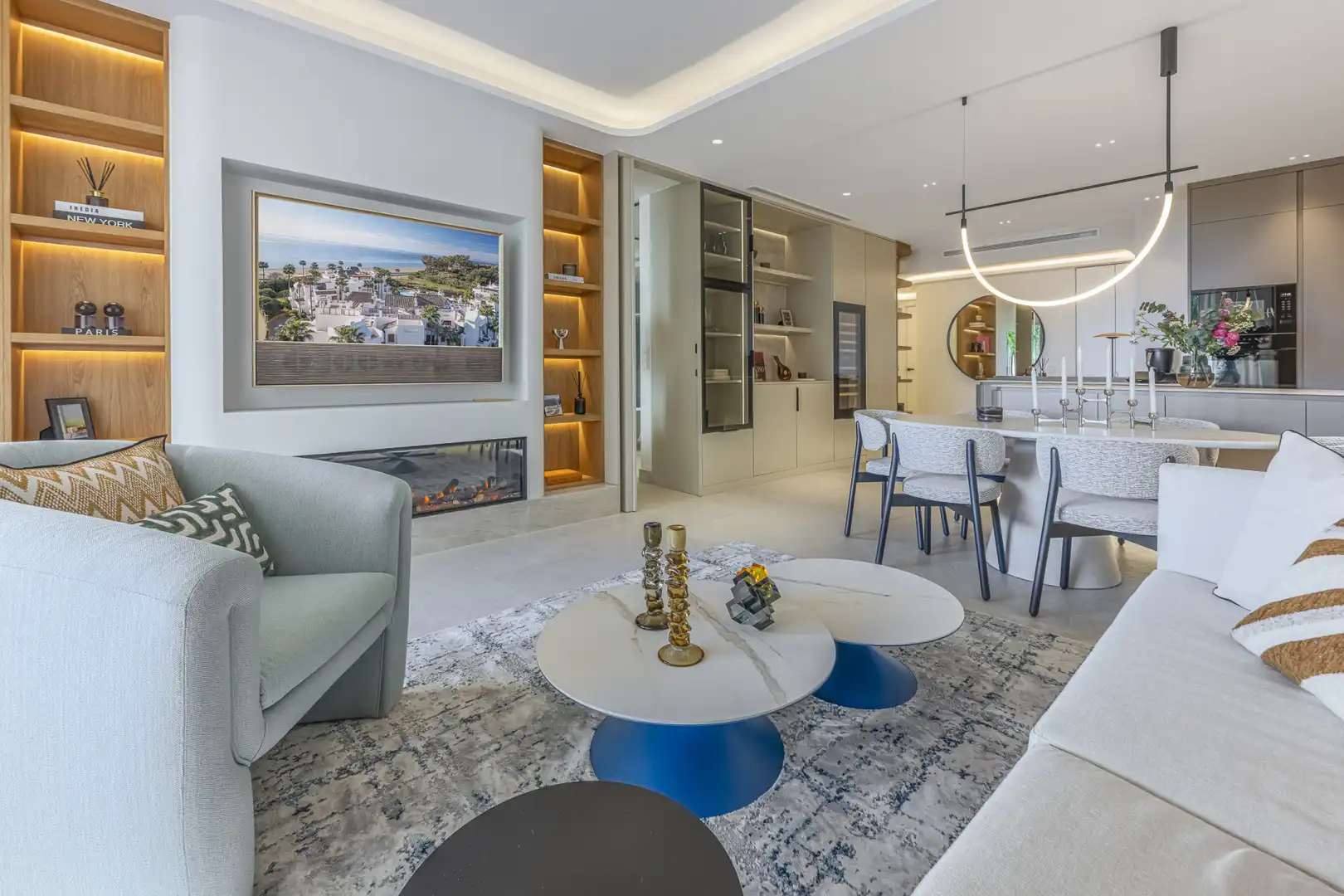 Living room of Apartments for sale in Estepona  with Terrace, Swimming Pool and Community pool