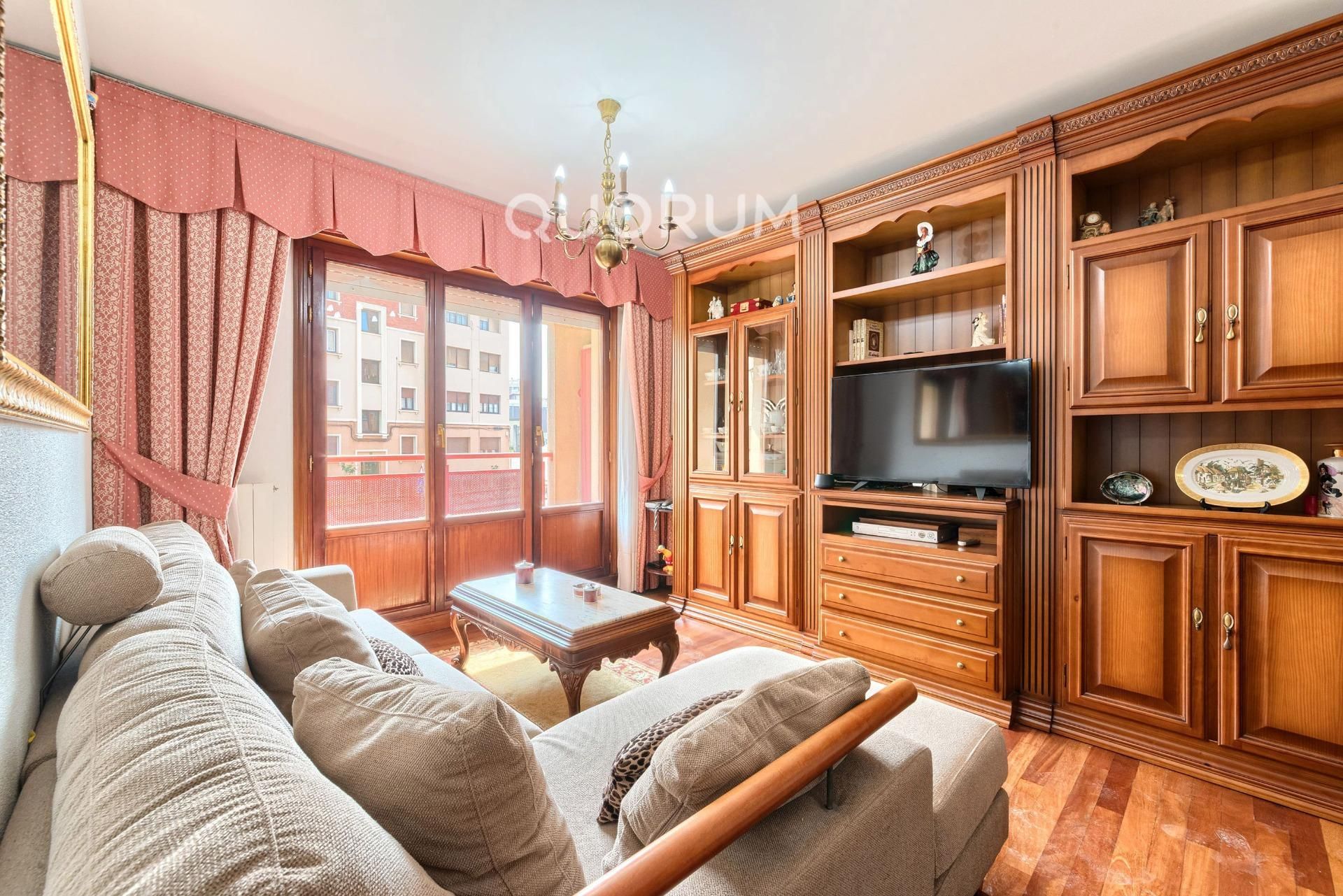 Living room of Flat for sale in Barakaldo   with Heating and Balcony