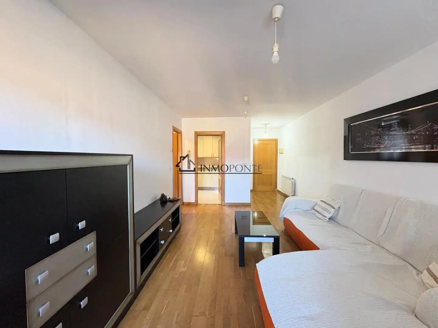 Wohnzimmer von Wohnungen zur Miete in O Burgo - Campus Universitario