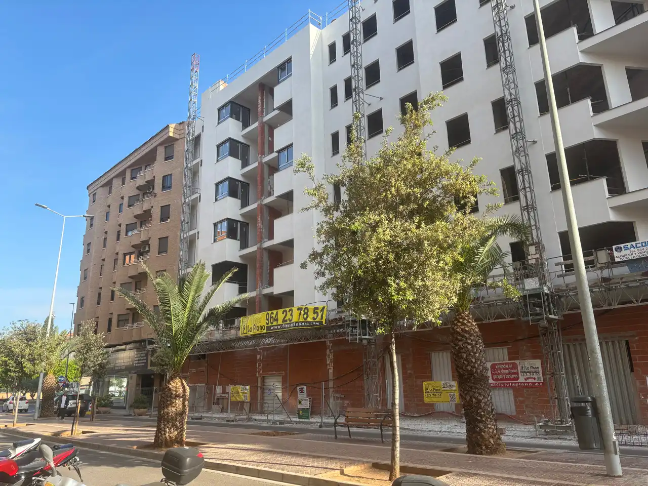 Camí de la Plana, 3, Plaza Illes Columbretes