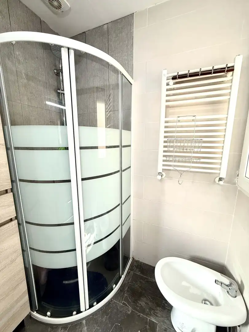Baño de Casa o chalet en venta en Villanueva de la Torre con Aire acondicionado, Calefacción y Terraza