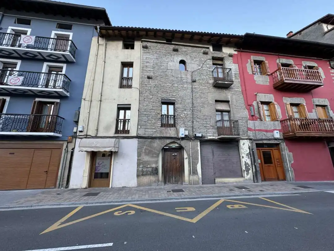 Vista exterior de Piso en venta en Bergara con Calefacción, Jardín privado y Amueblado