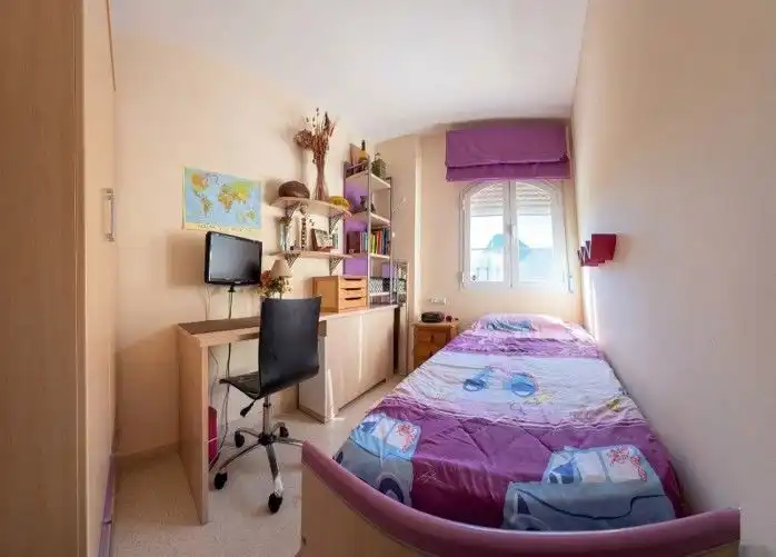 Bedroom of Flat for rent in La Línea de la Concepción