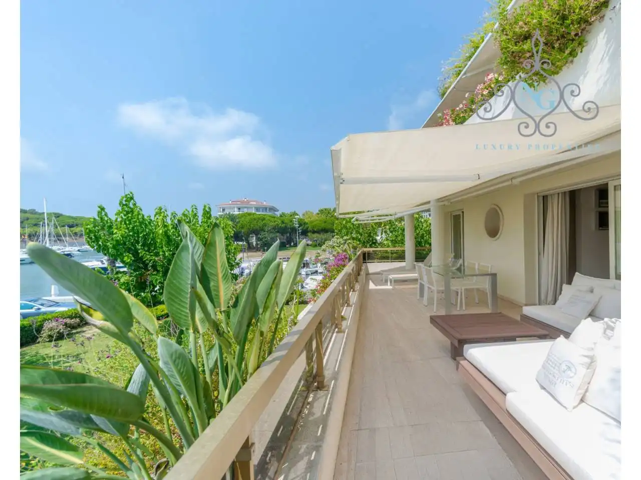 Piso con piscina en venta en Avenida Verona Terol
