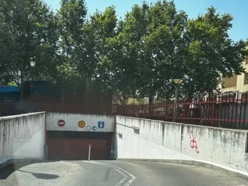 Aparcament de Garatge en venda en Leganés