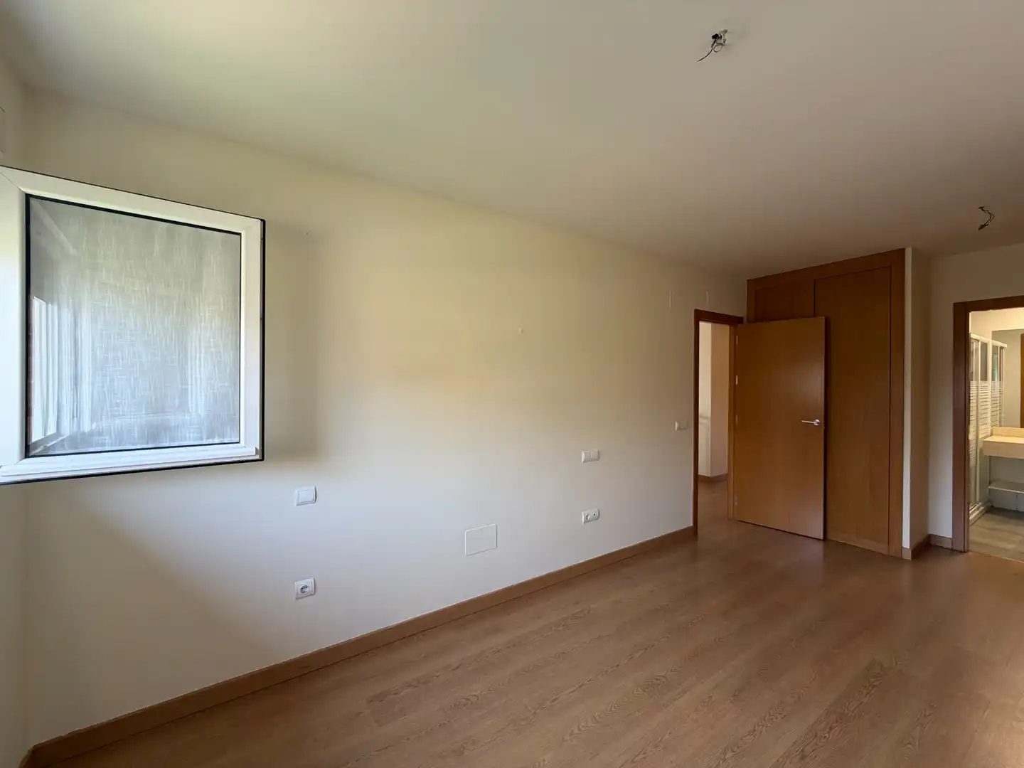 Habitación de Casa o chalet en venta en Colmenar Viejo con Calefacción, Jardín privado y Terraza