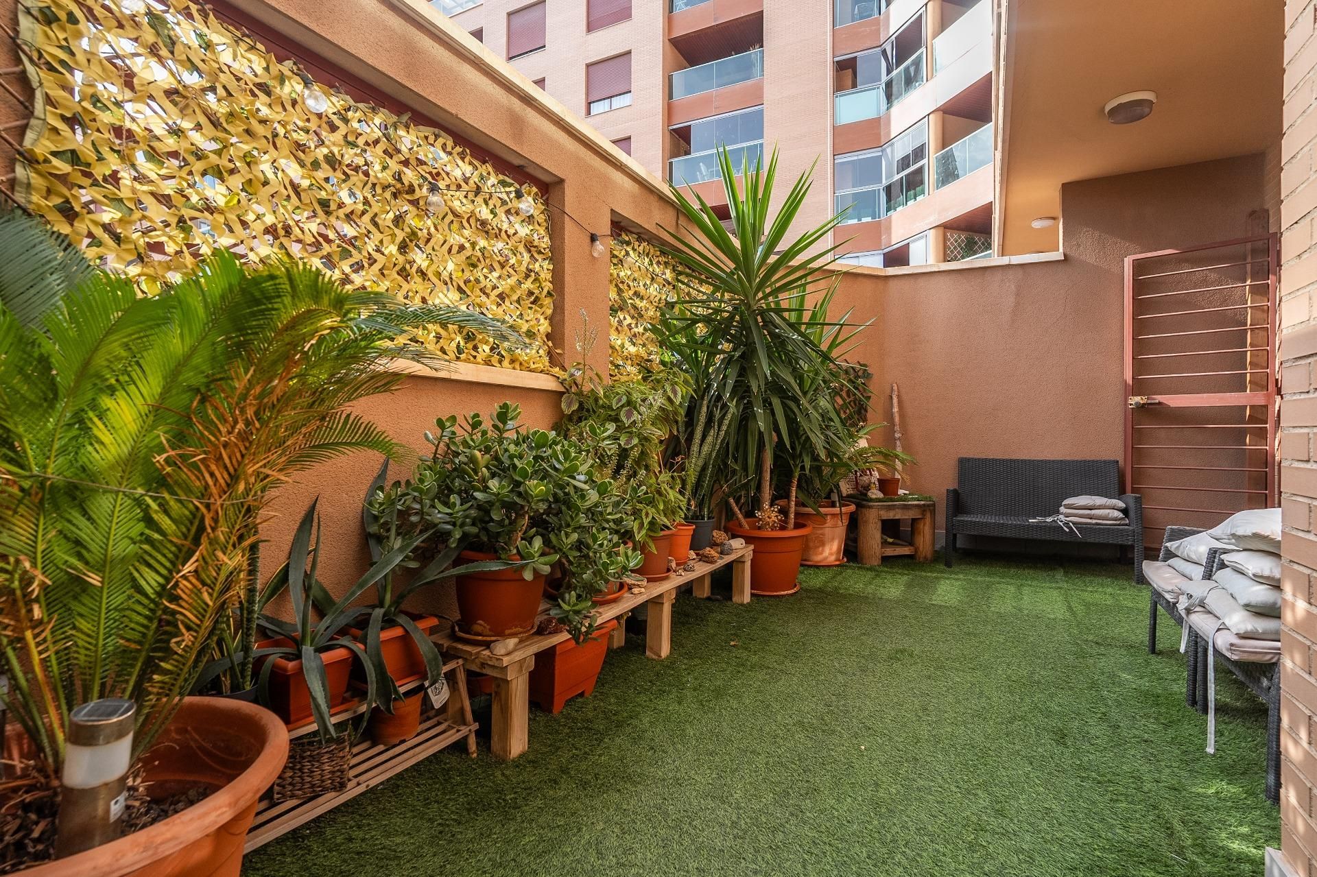 Terrace of Planta baja for sale in  Almería Capital  with Air Conditioner, Terrace and Storage room