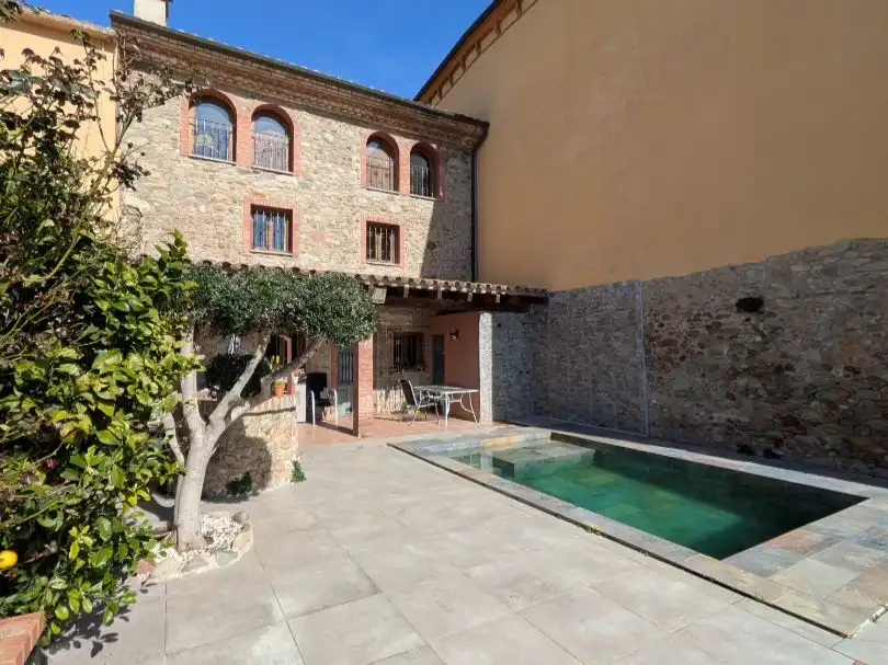 Maison rustique avec piscine à vendre à Carrer del Raval 39, imagen 3