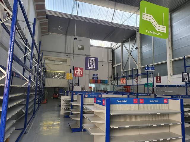 Nave industrial en Alquiler en Urbanización Este - Montepríncipe