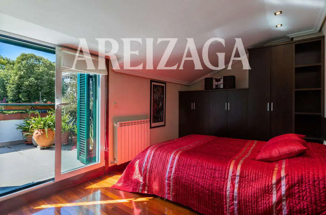 Piso con terraza en venta en Paseo de Ulía, imagen 11