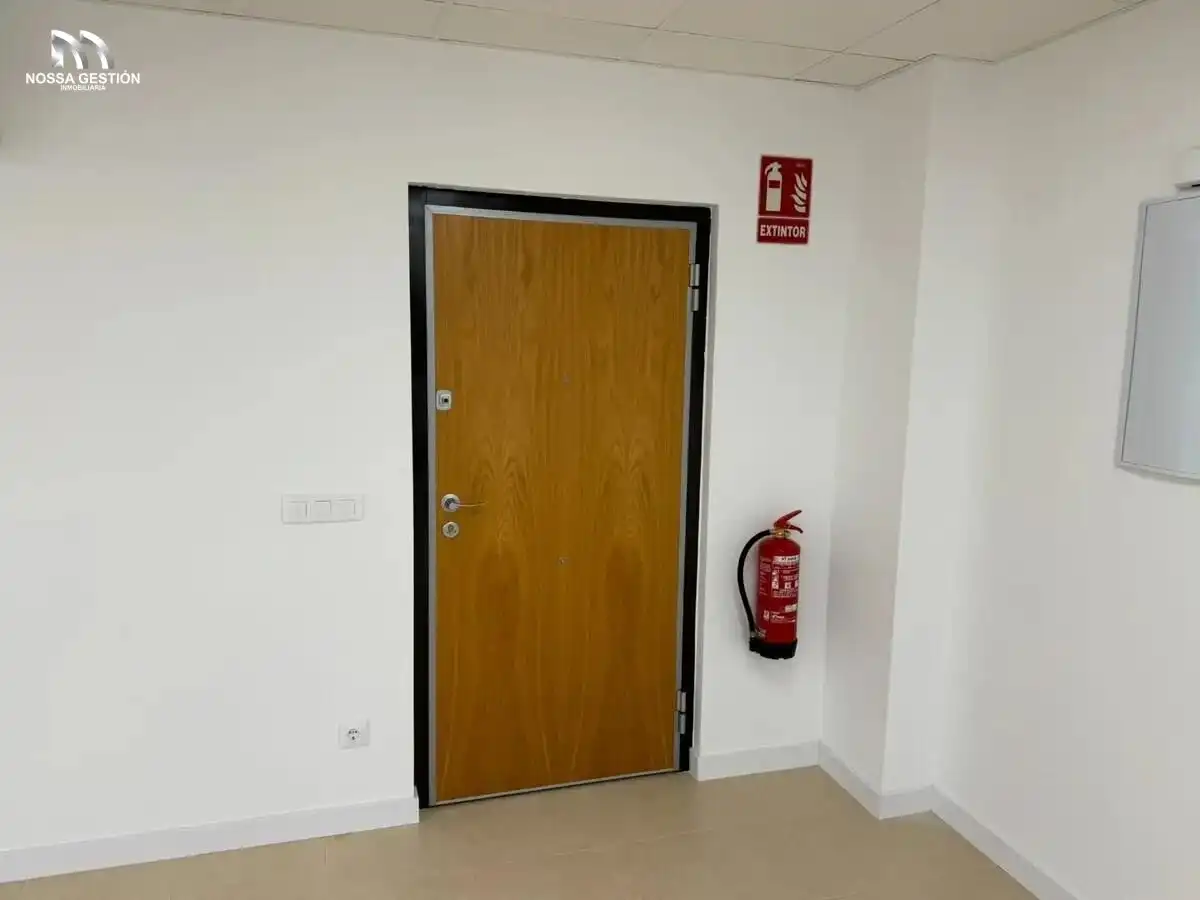 Büro zur Miete in Beniparrell mit Klimaanlage und Heizung