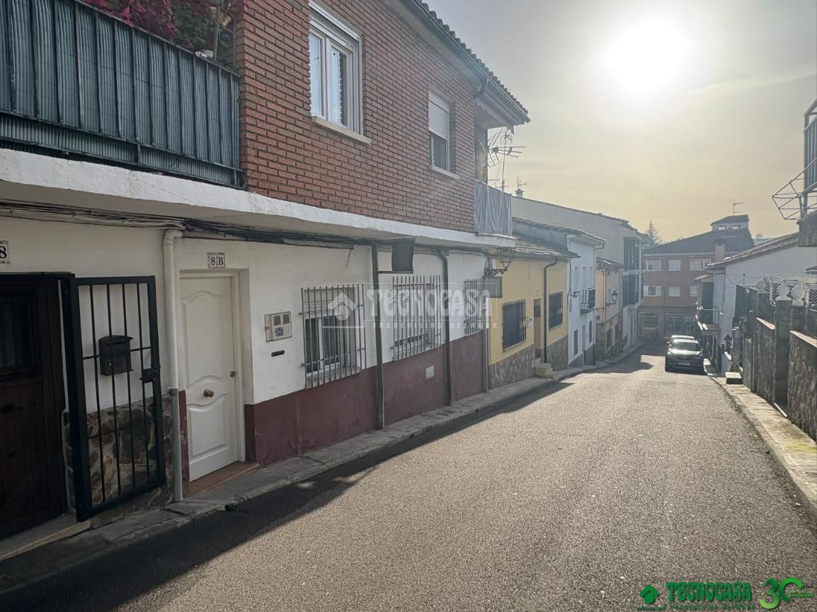 Exterior view of Flat for sale in Arenas de San Pedro  with Heating and Furnished