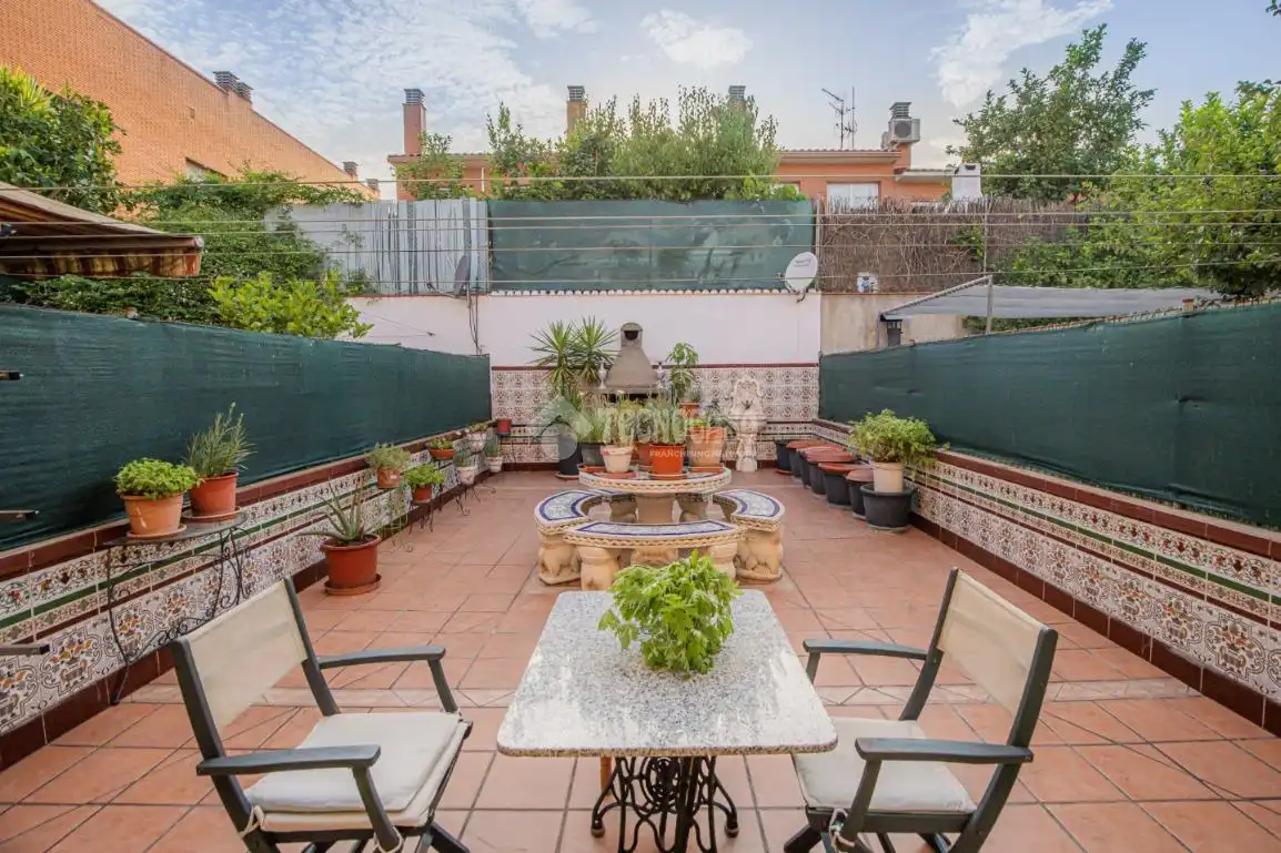 Casa bifamiliare in vendita a Ponent, imagen 2
