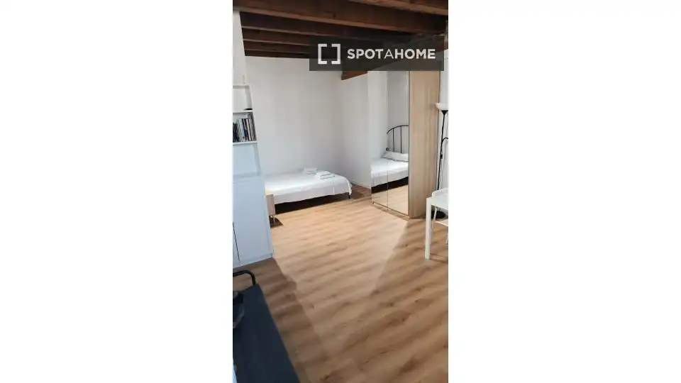 Piso con terraza en alquiler en Eixample, imagen 17