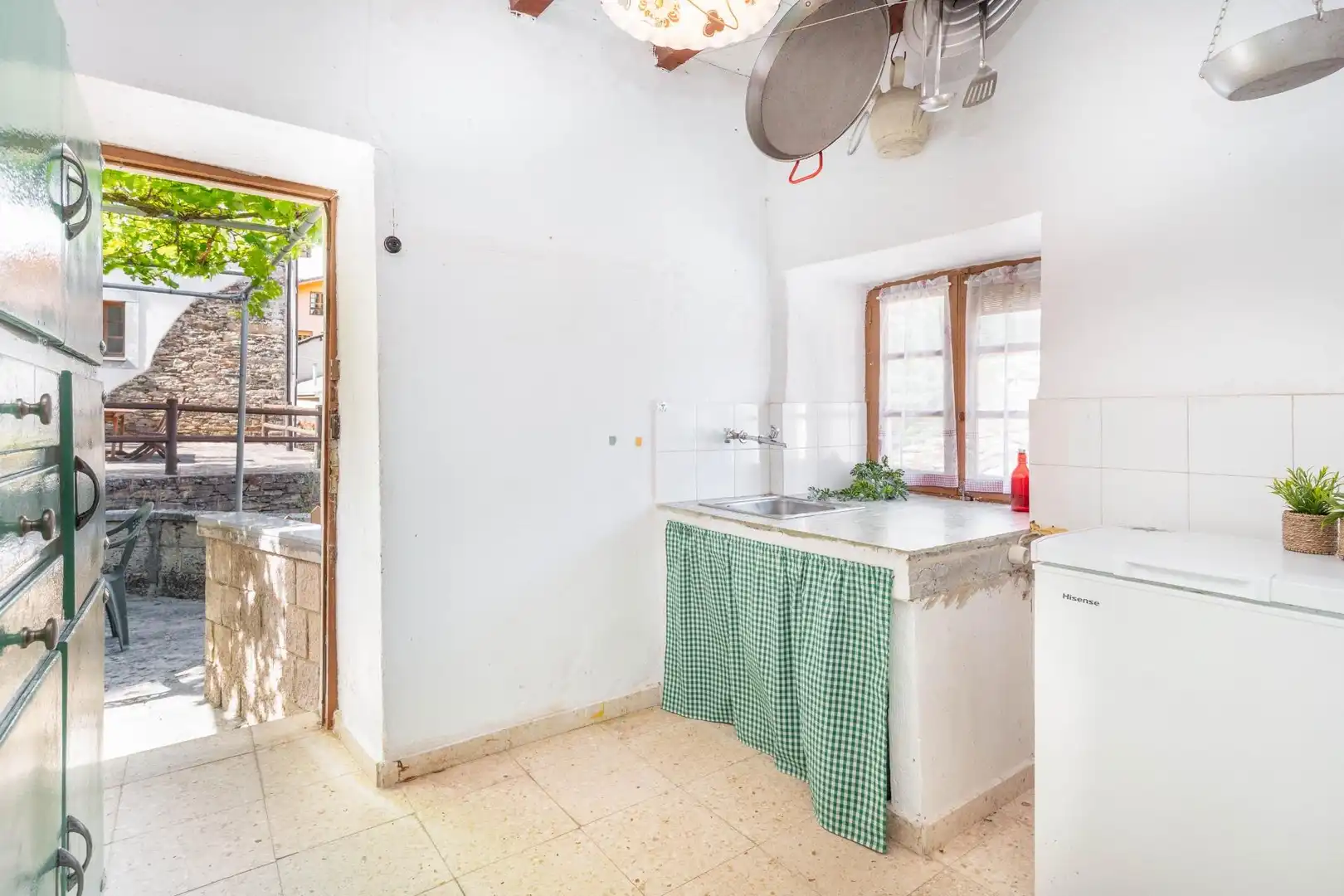 Cocina de Casa o chalet en venta en Cangas del Narcea con Jardín privado, Amueblado y Balcón