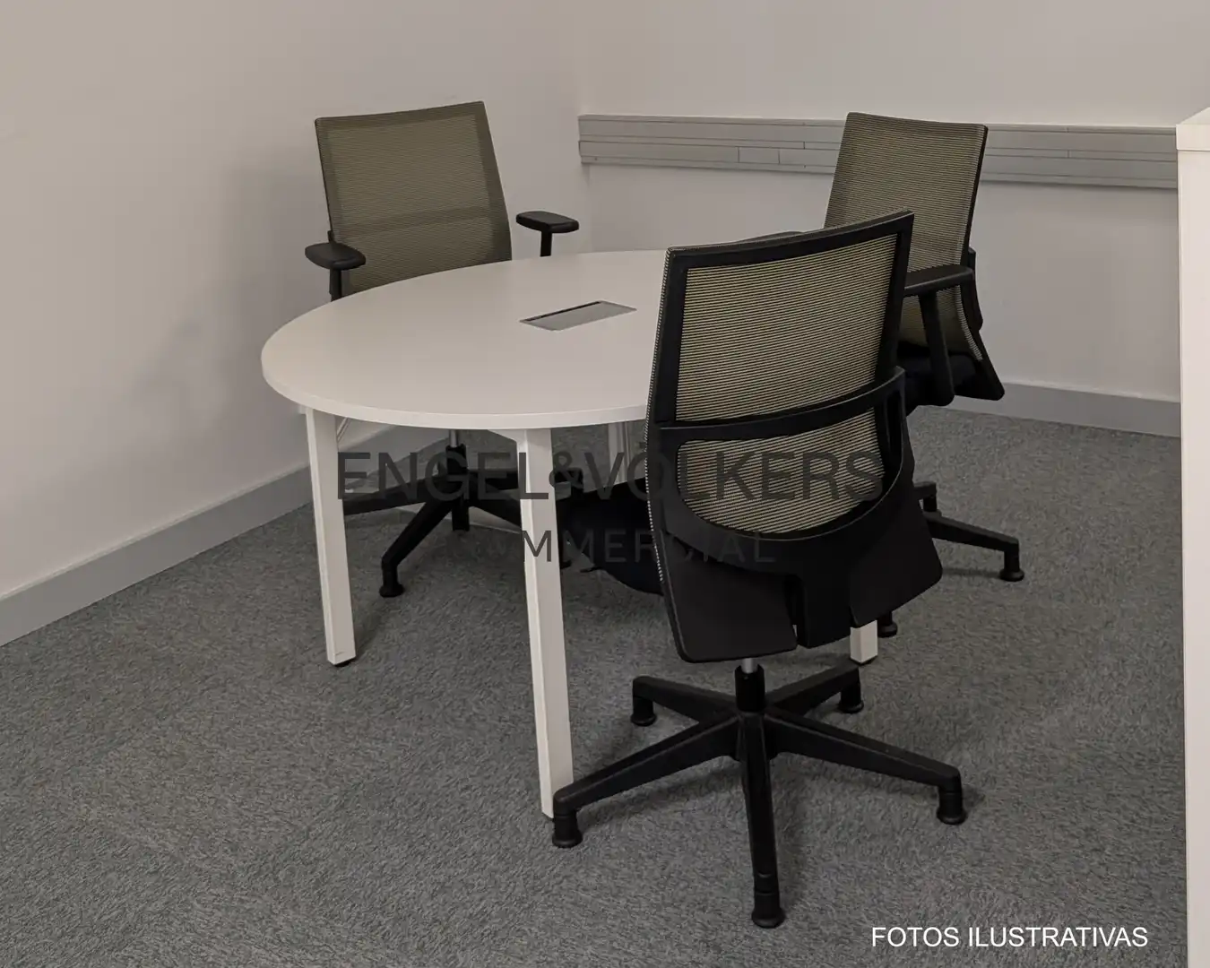 Office for rent in Barcelona  with Air Conditioner