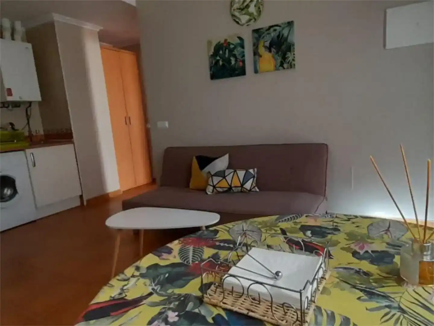 Wohnzimmer von Wohnung zur Miete in Ruidera mit Klimaanlage, Privatgarten und Abstellraum