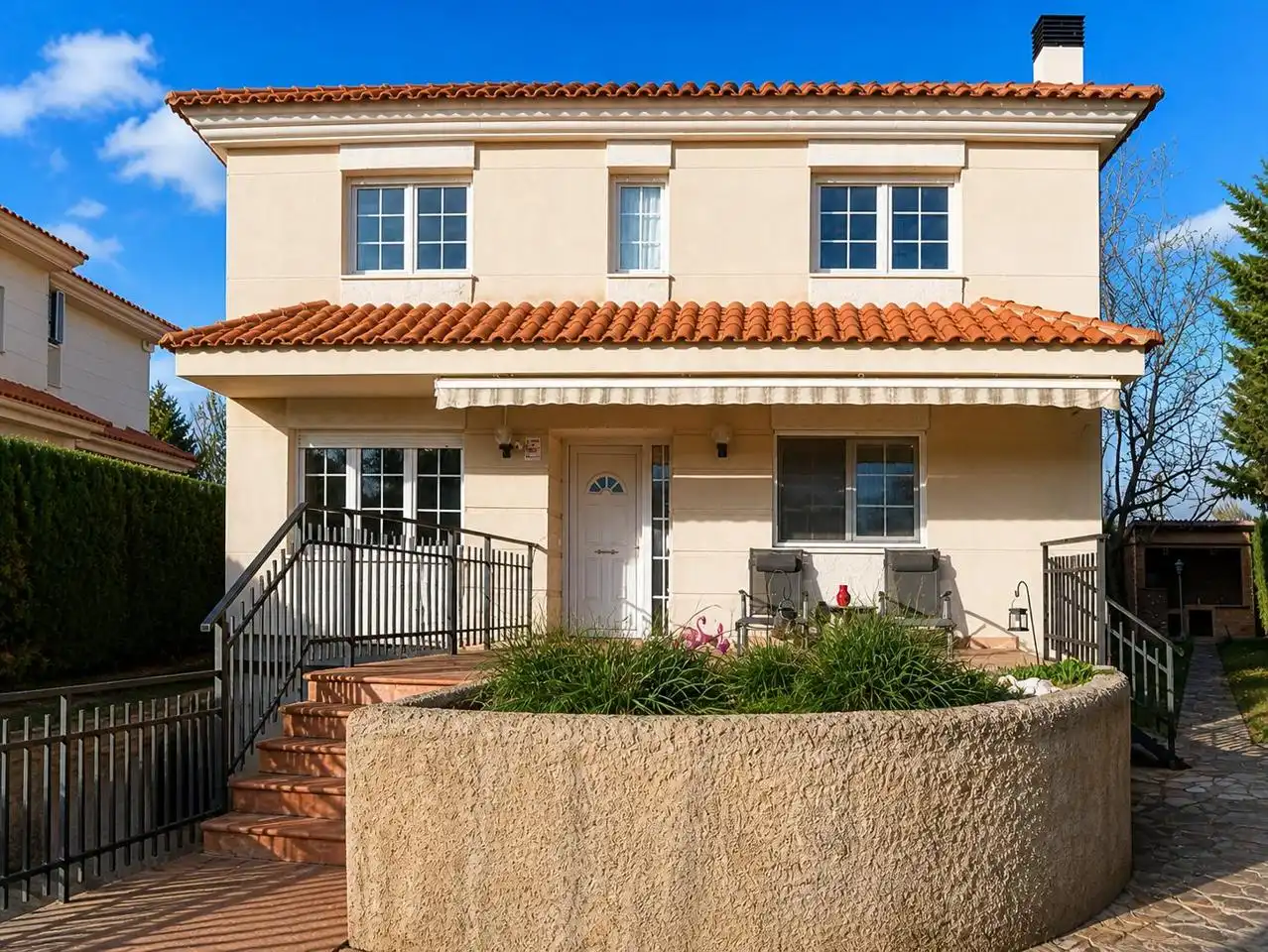 Vista exterior de Casa o chalet en venta en Calatayud con Calefacción, Jardín privado y Terraza