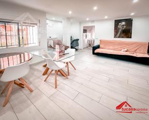 Sala d'estar de Planta baixa en venda en  Córdoba Capital amb Aire condicionat i Calefacció