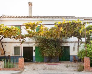 Vista exterior de Casa o xalet en venda en El Valle amb Terrassa