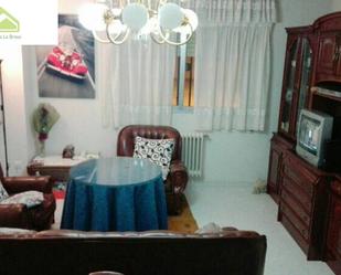 Living room of Flat for sale in Zamora Capital   with Heating and Storage room