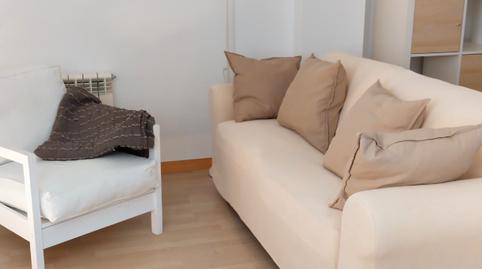 Foto 2 de Pis de lloguer a Carrer de Josep Tharrats, 73ac, Eixample Sud – Migdia, Girona