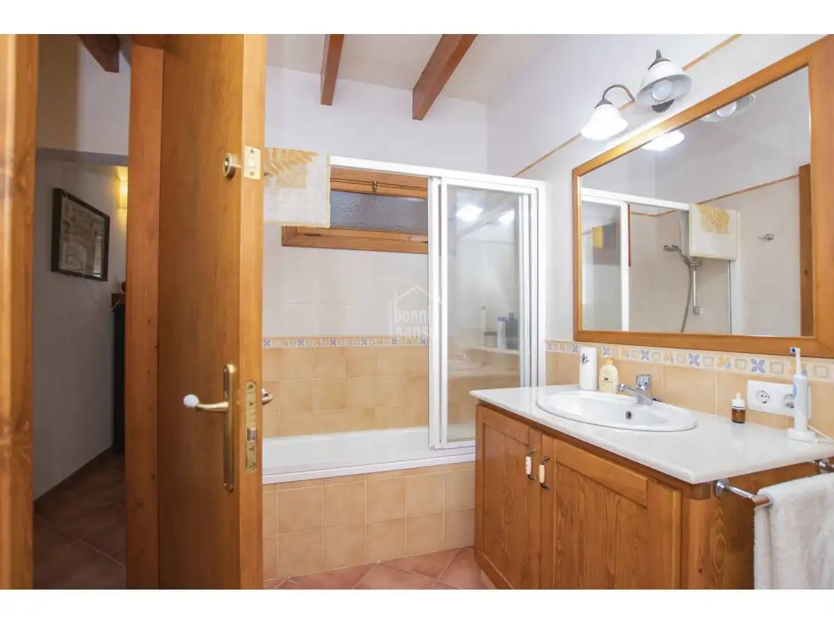 Casa rústica amb piscina en venda a Ferreries poble, imagen 16