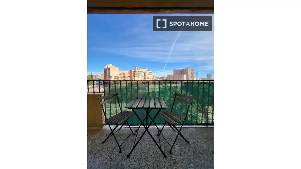 Balcony of Flat for share in Alicante / Alacant  with Air Conditioner, Heating and Furnished