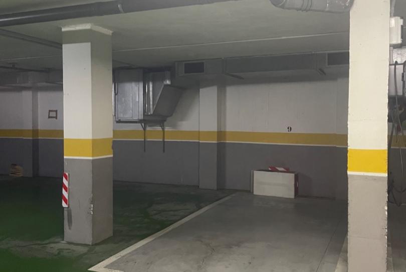 Photo 1 of Garage to rent in Carrer Marjaleta, 16, Casco Urbano, Alicante