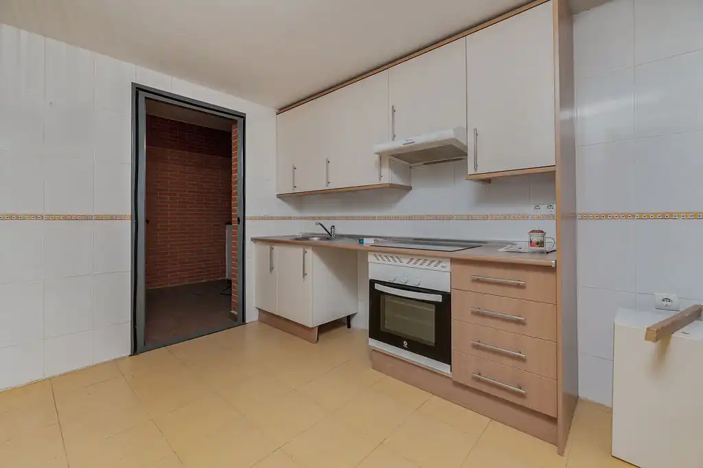 Cocina de Piso en venta en Pinto con Calefacción, Trastero y Piscina
