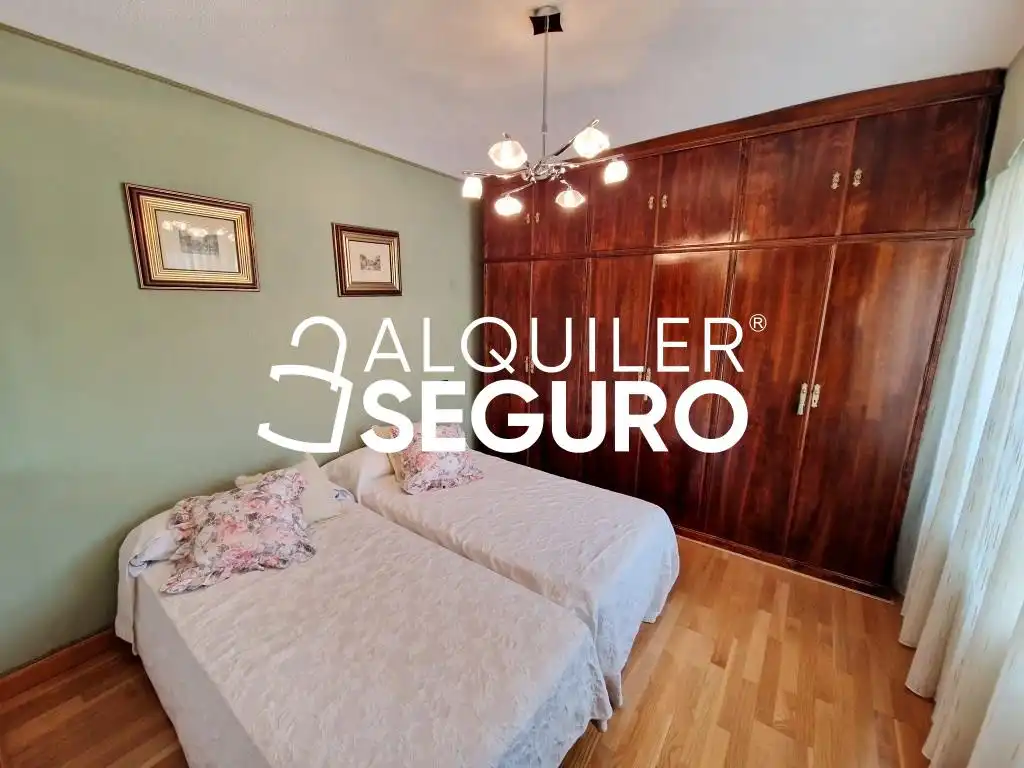 Habitación de Piso de alquiler en Fuenlabrada con Aire acondicionado, Calefacción y Terraza