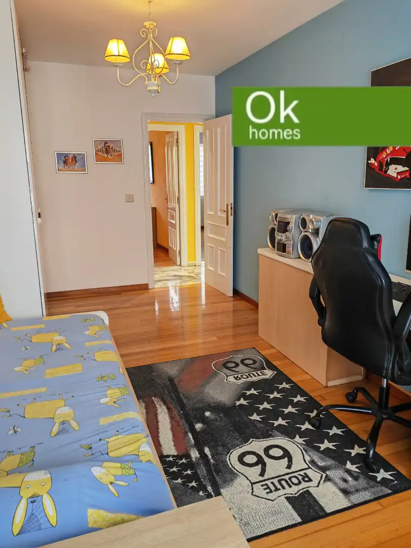 Habitación de Piso en venta en Betanzos con Calefacción, Parquet y Terraza