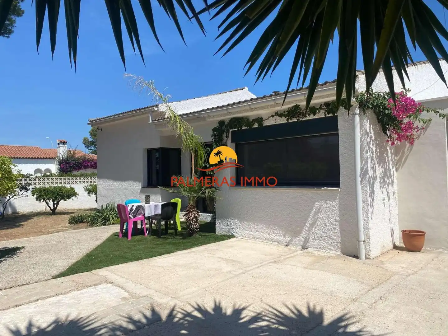 Vista exterior de Casa o chalet en venta en Mont-roig del Camp