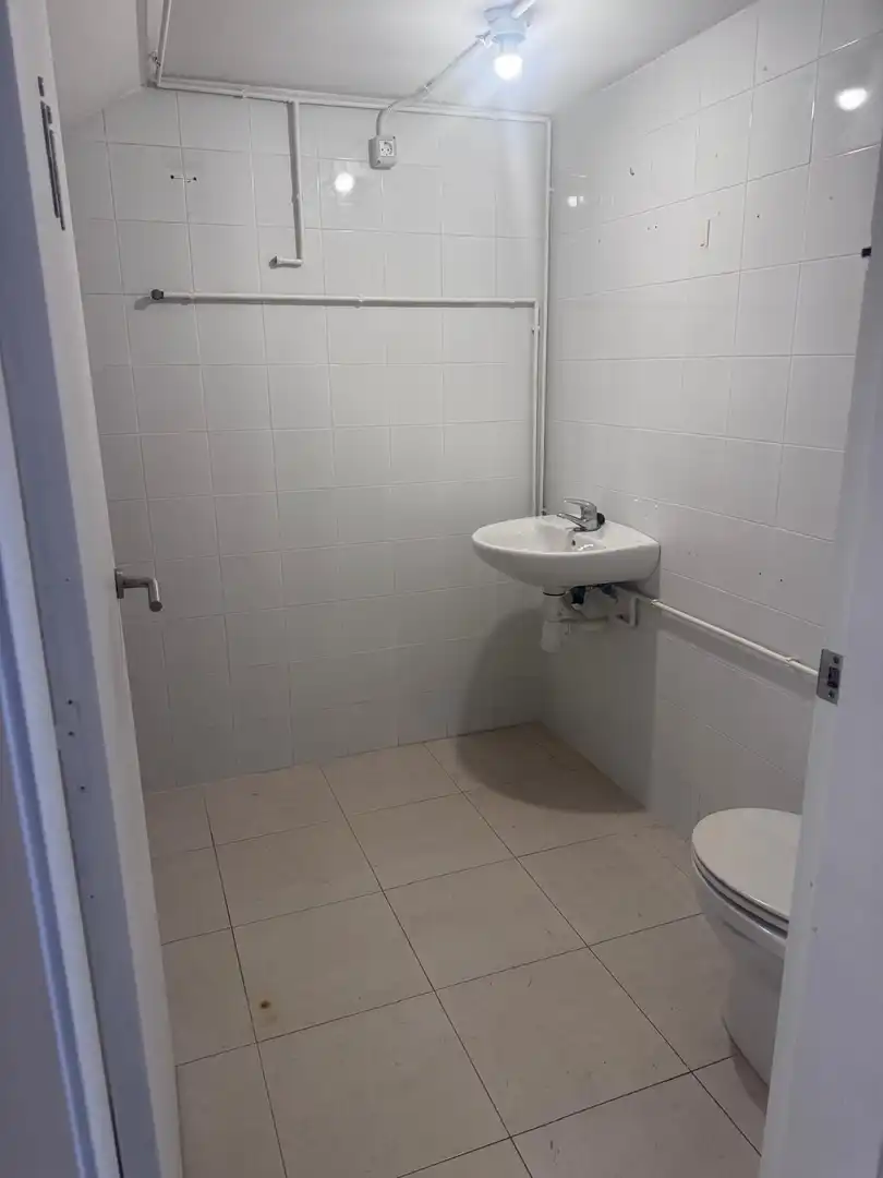 Local comercial en venta en Vallirana, imagen 6