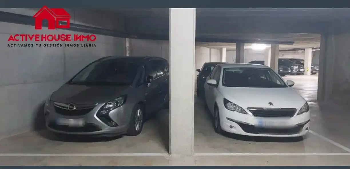 Parking of Flat for sale in La Ràpita  with Furnished, Oven and Washing machine