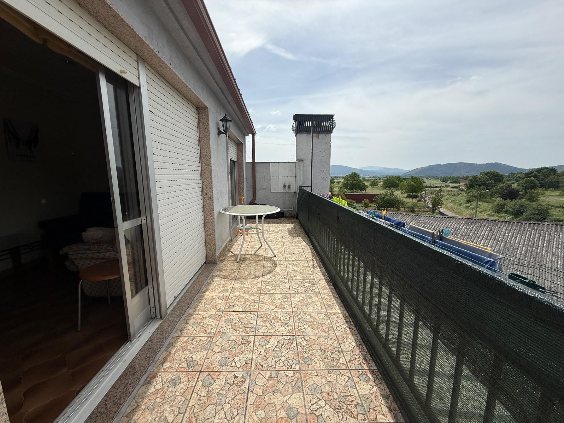 Terrassa de Casa o xalet en venda en Monterrei amb Terrassa i Moblat