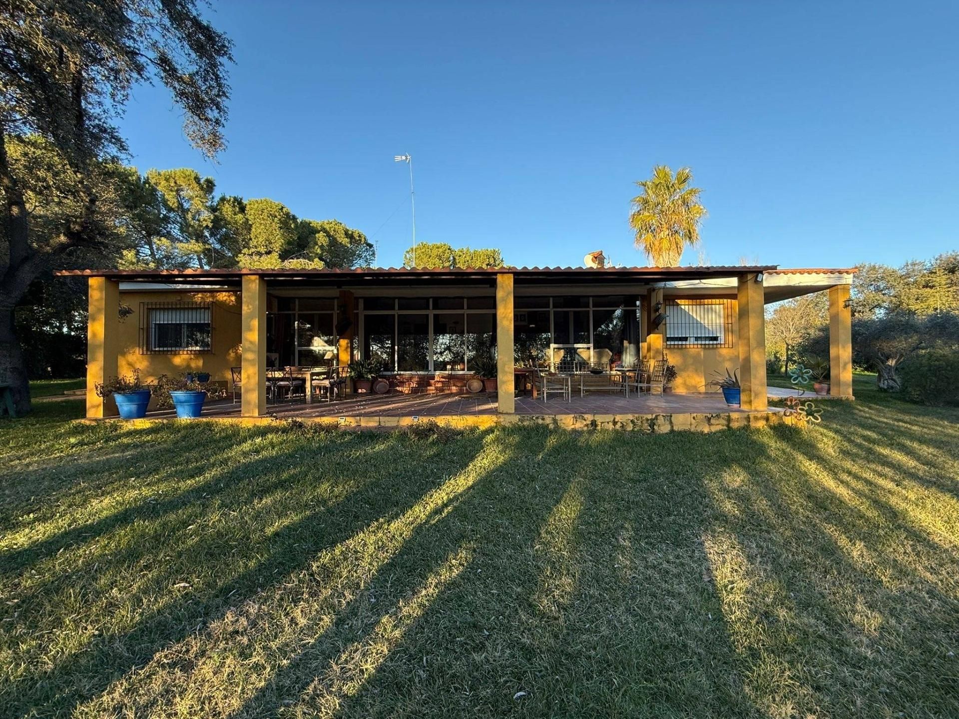 House or chalet for sale in Carretera de Sevilla - Los Montitos
