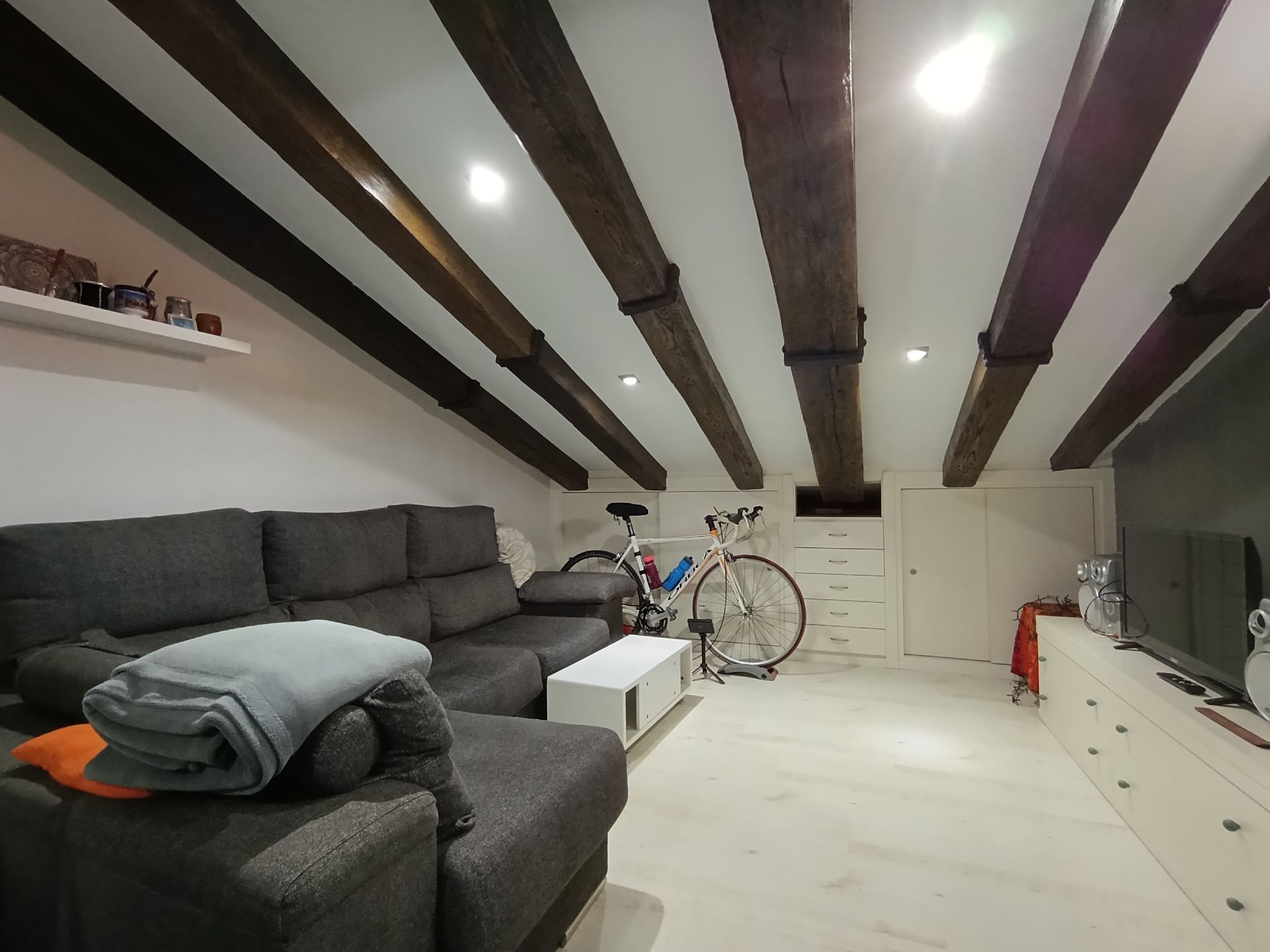 Pis en venda en Irun  amb Calefacció i Moblat