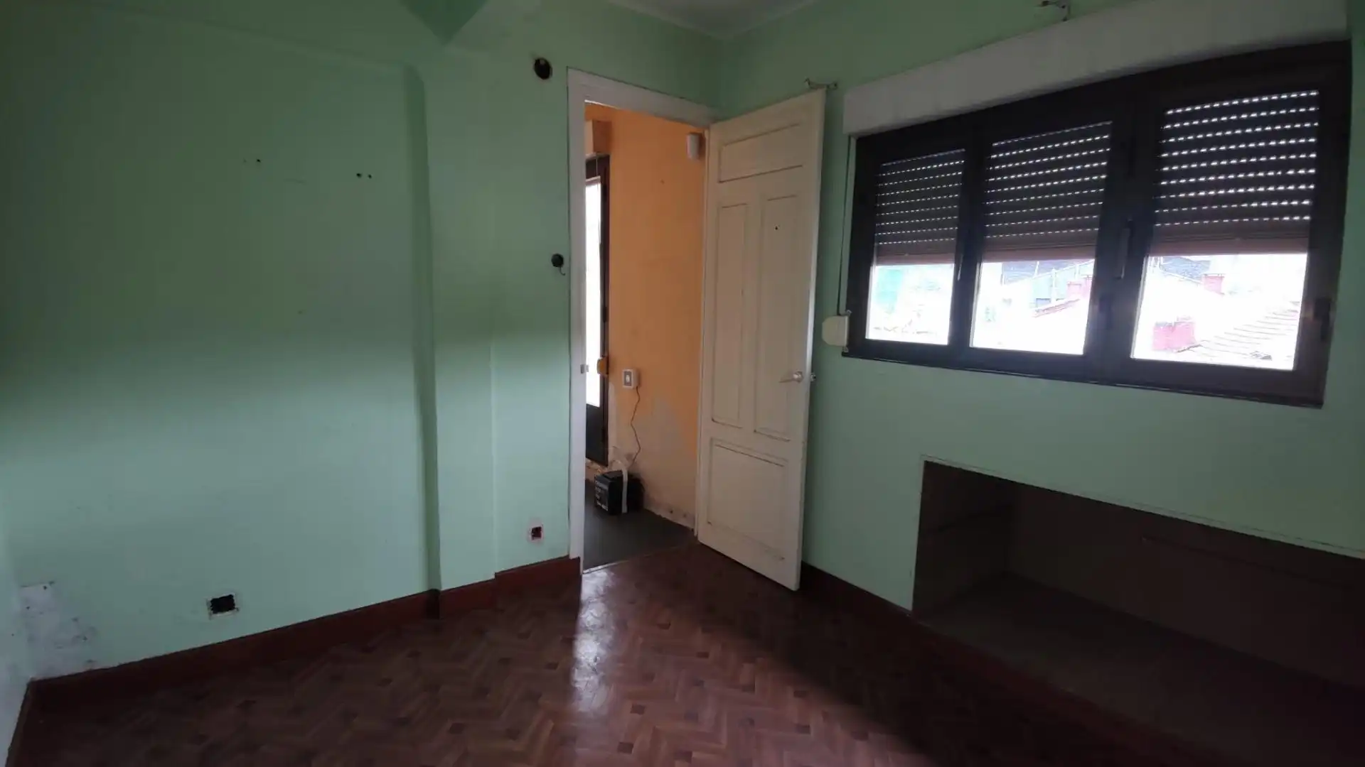 Habitación de Piso en venta en Eibar con Calefacción y Balcón