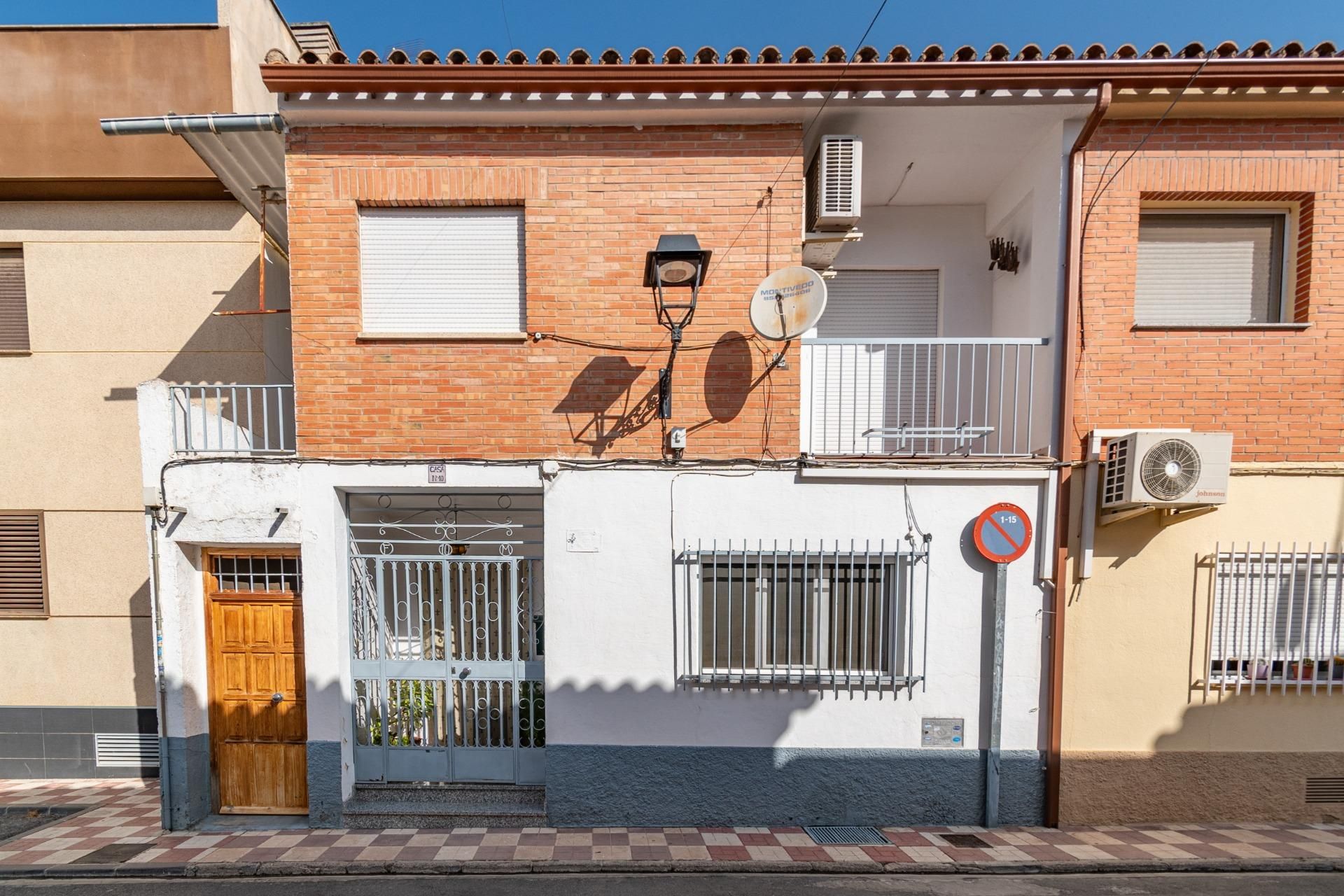 Casa adosada en venda