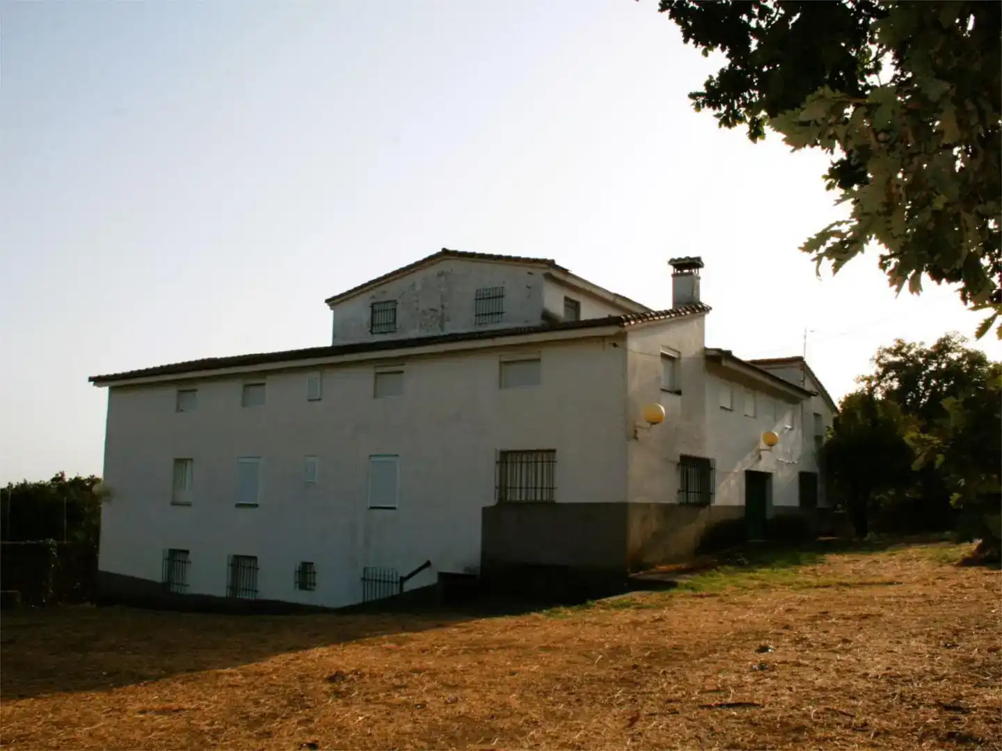 Vista exterior de Piso en venta en Candeleda con Jardín privado, Trastero y Amueblado