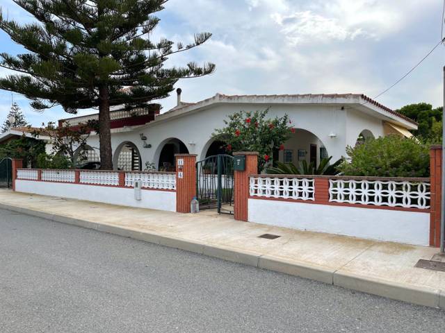 Casa-chalet en Venta en Eucaliptus - Poble Nou del Delta