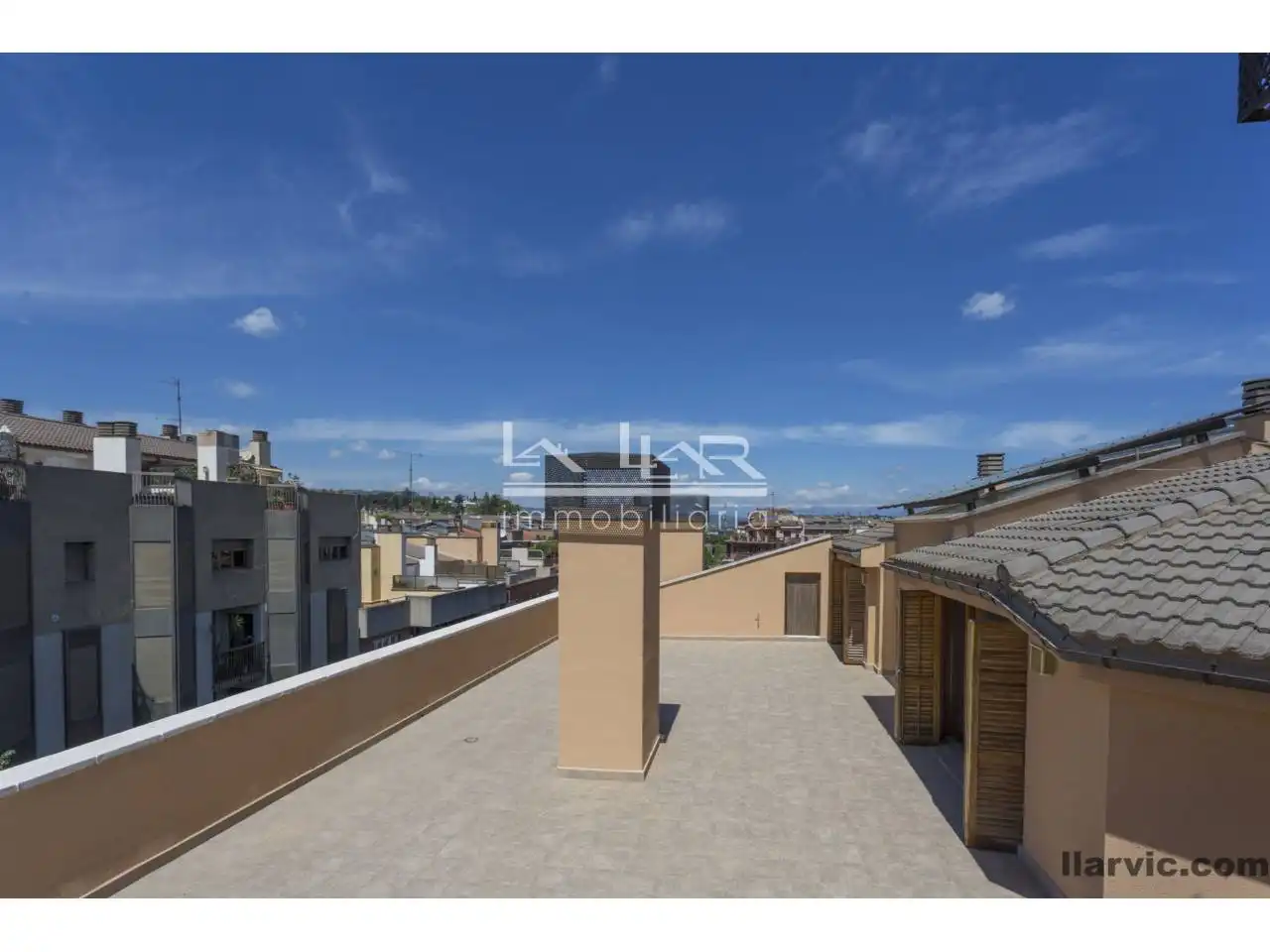 Terrasse von Maisonette zur Miete in Vic mit Heizung, Parkett und Terrasse