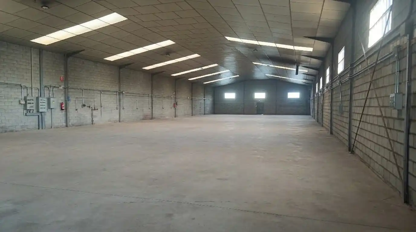 Industrial building for sale in Calle Río Gállego 20, imagen 17